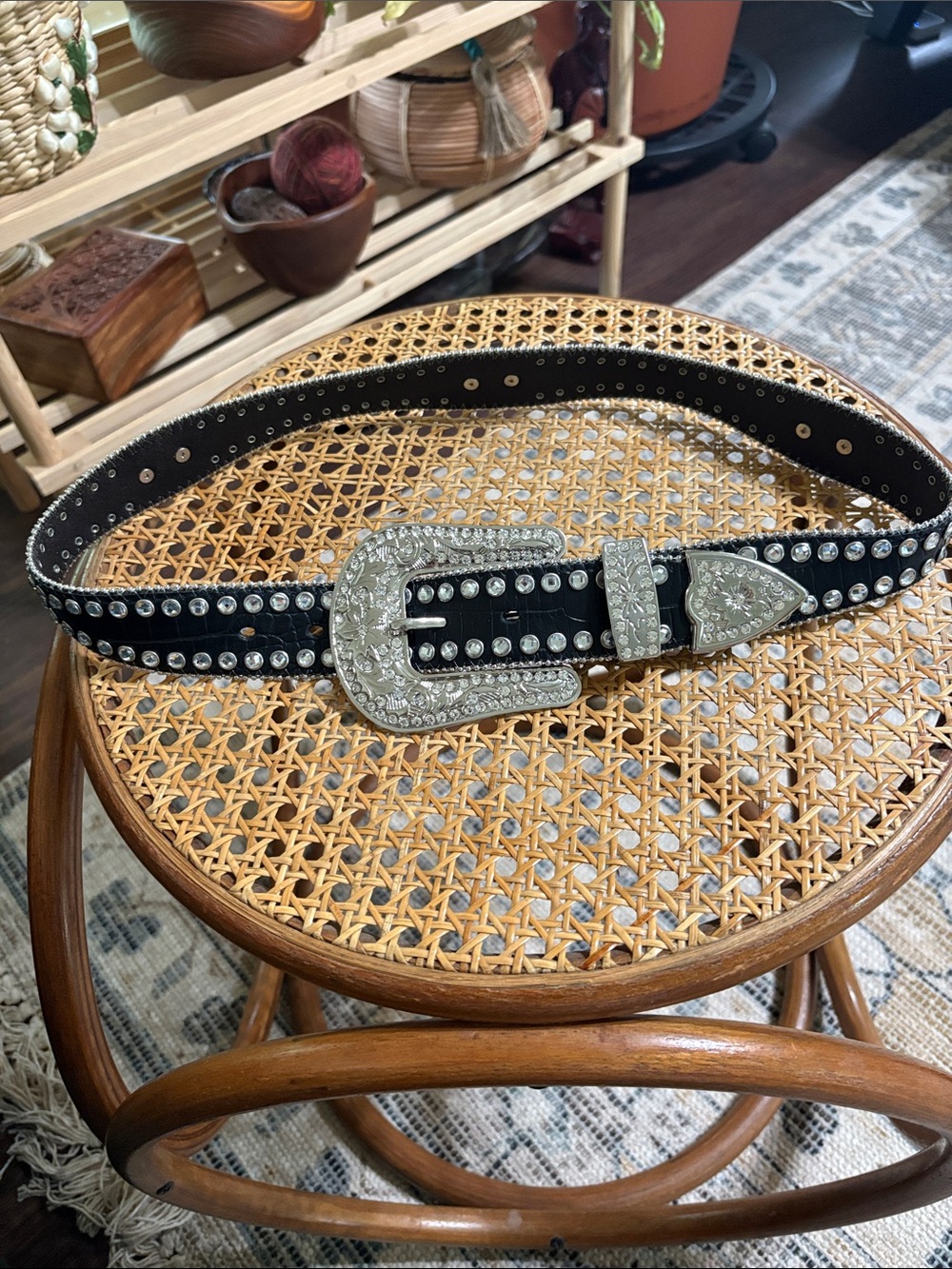Blazin Roxx scalloped croc print leather belt. Size S